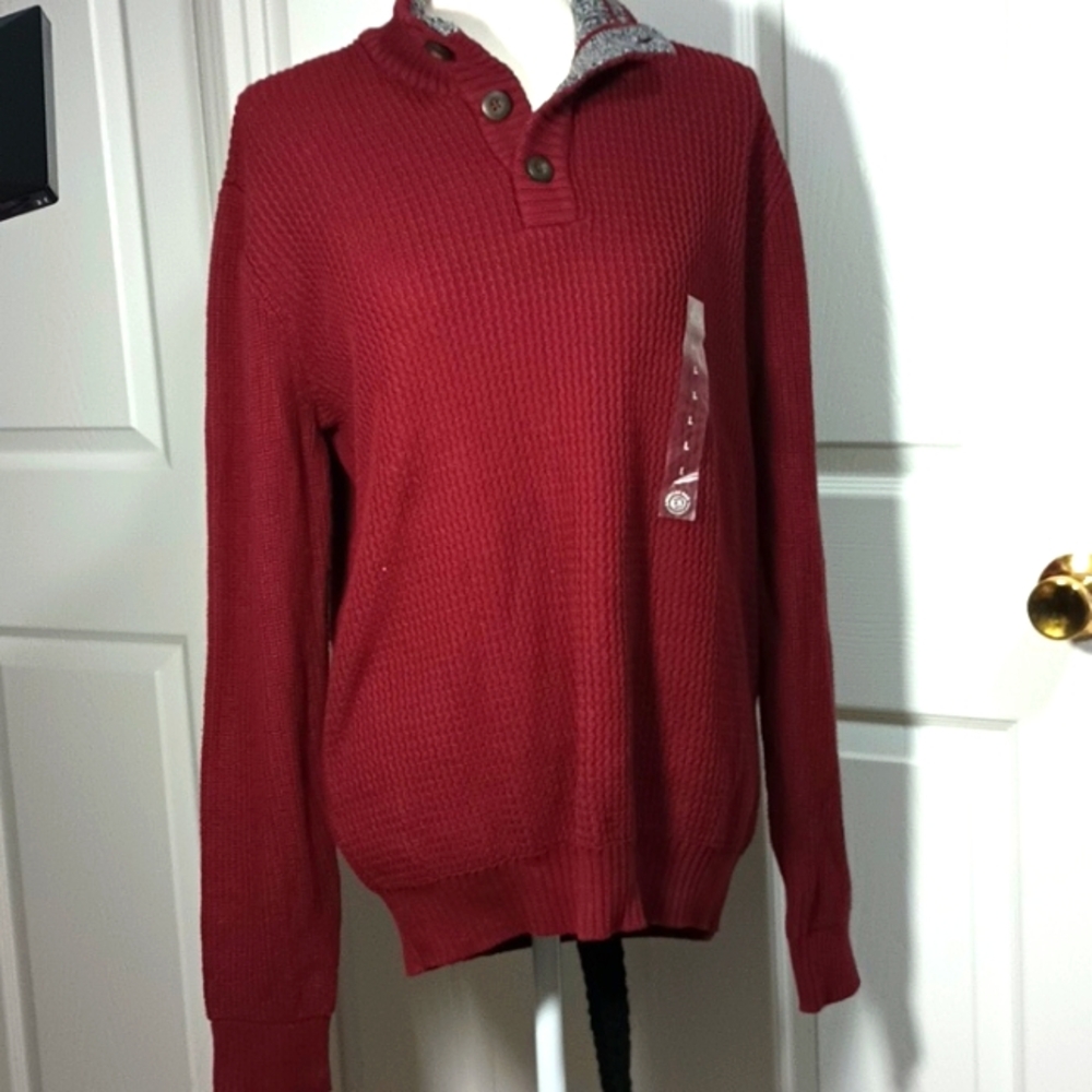 MEN LONG SLEEVE HENLEY PULLOVER NWT WITH 3 BUTTON NECK PLATT LARGE
